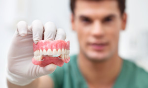 Последствия и способы лечения отсутствия зубов