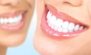 Современное протезирование зубов в Сумах