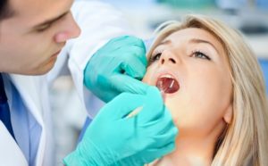 Как часто посещать дантиста?