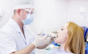 Лечение зубов с местной анестезией